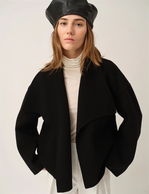 THE GARMENT KRAMER JACKET BLACK